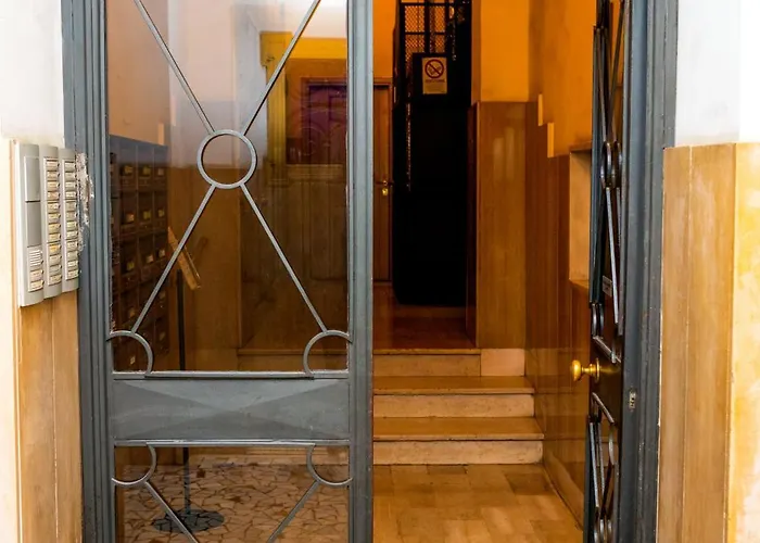 Magikrooms Topaz Konukevi Roma